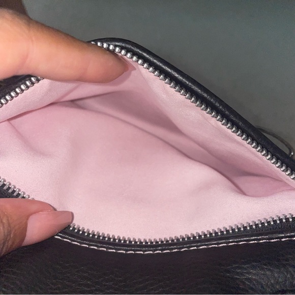 Victoria's Secret‎ Black Faux Leather Handbag Shoulder Bag - Picture 6 of 8